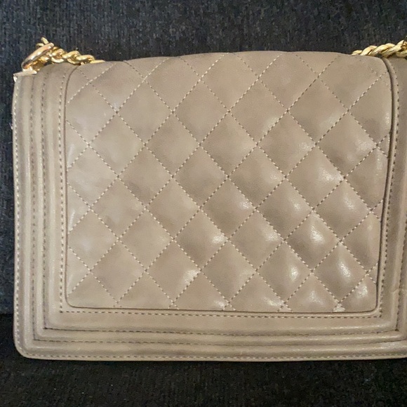 Women purse with strap inside zippered pocket - Picture 3 of 5